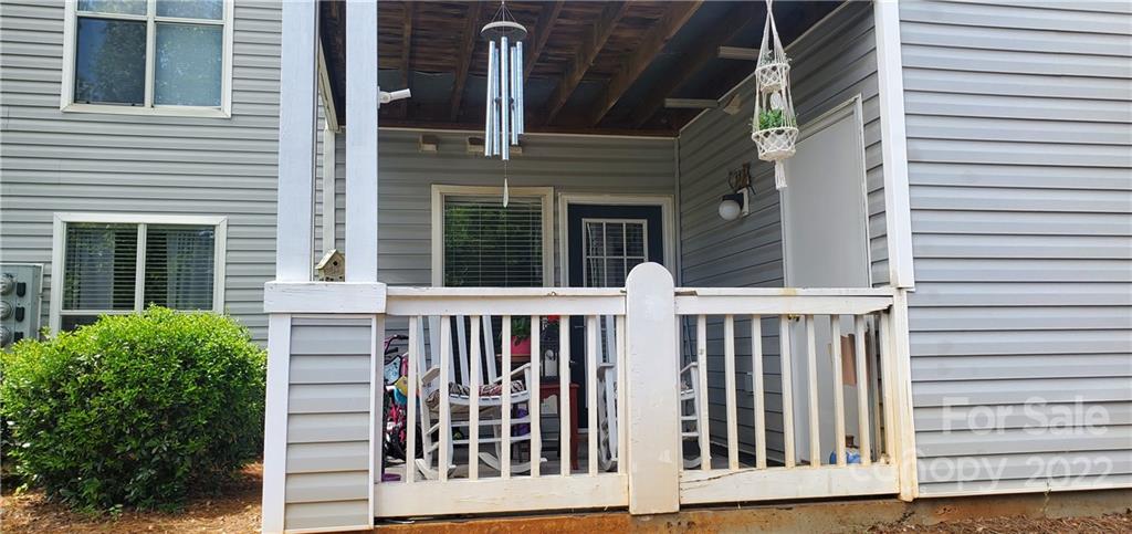 14 Hamiltons Bay Court Unit: 504