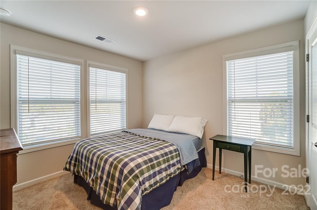 323 Bulrush Road