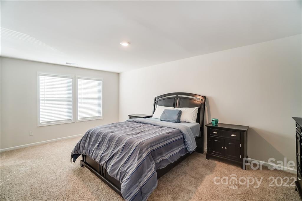 323 Bulrush Road
