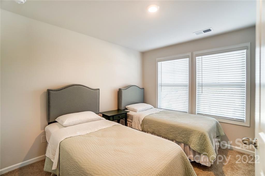 323 Bulrush Road