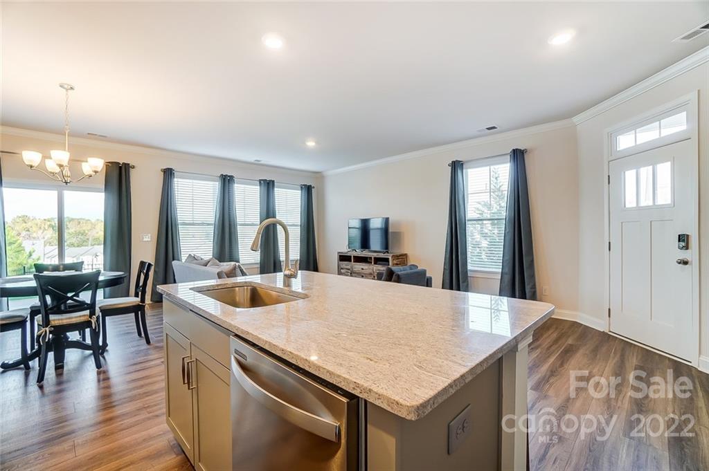 323 Bulrush Road