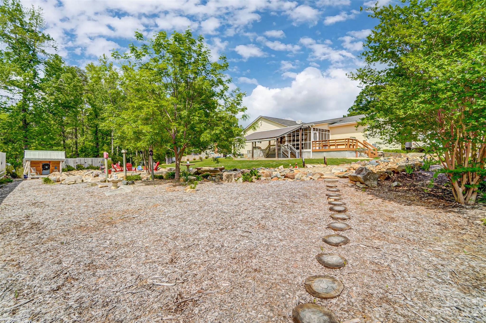 128 Owens Lane