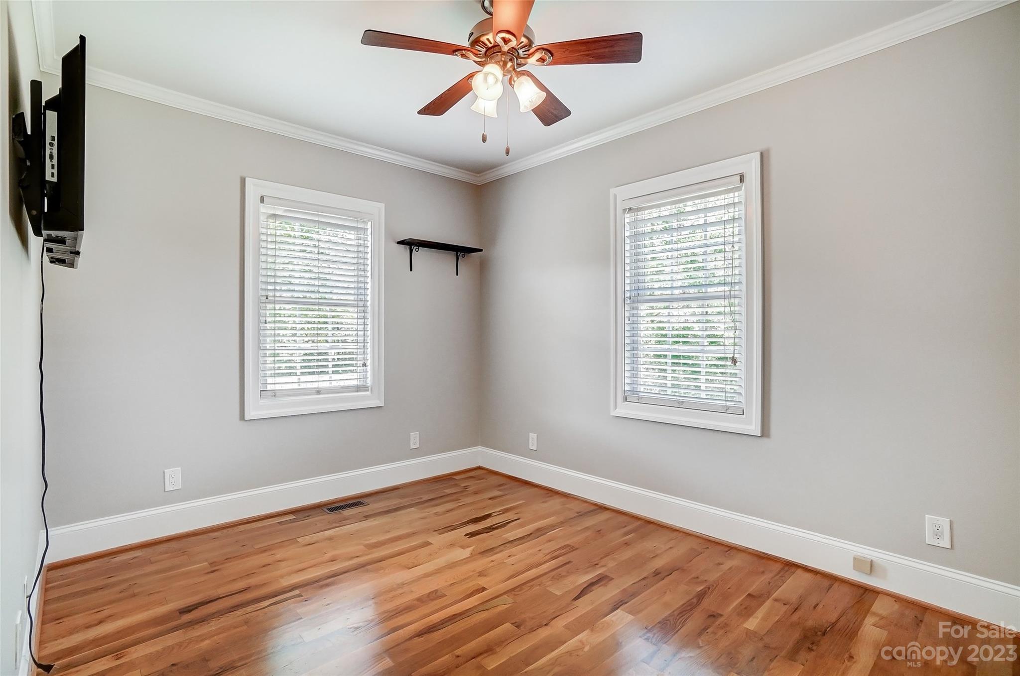 128 Owens Lane