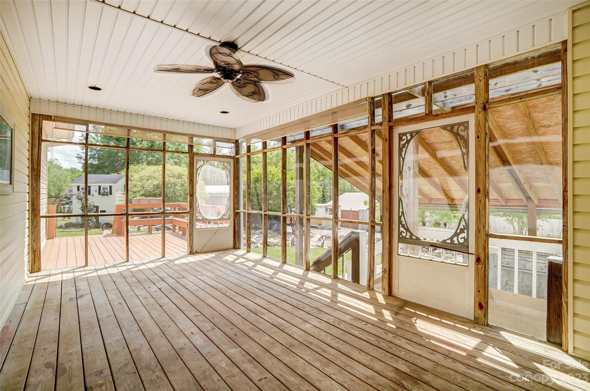128 Owens Lane