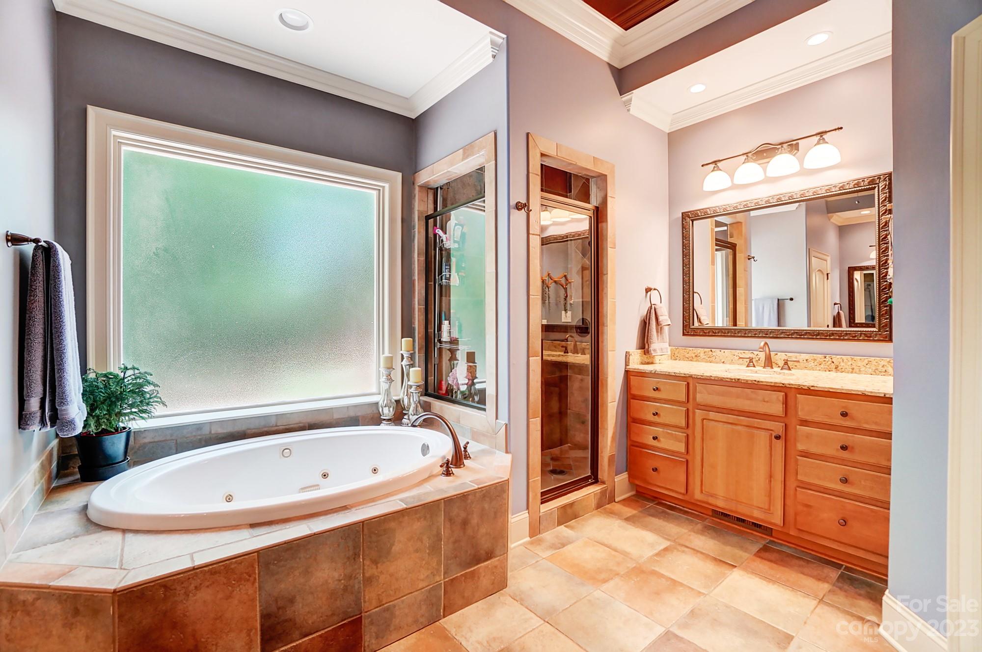 325 Swift Creek Cove