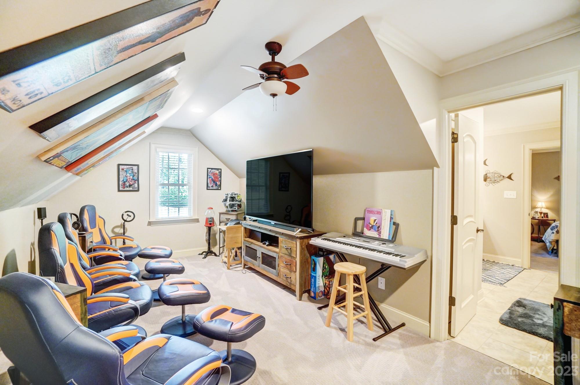 325 Swift Creek Cove