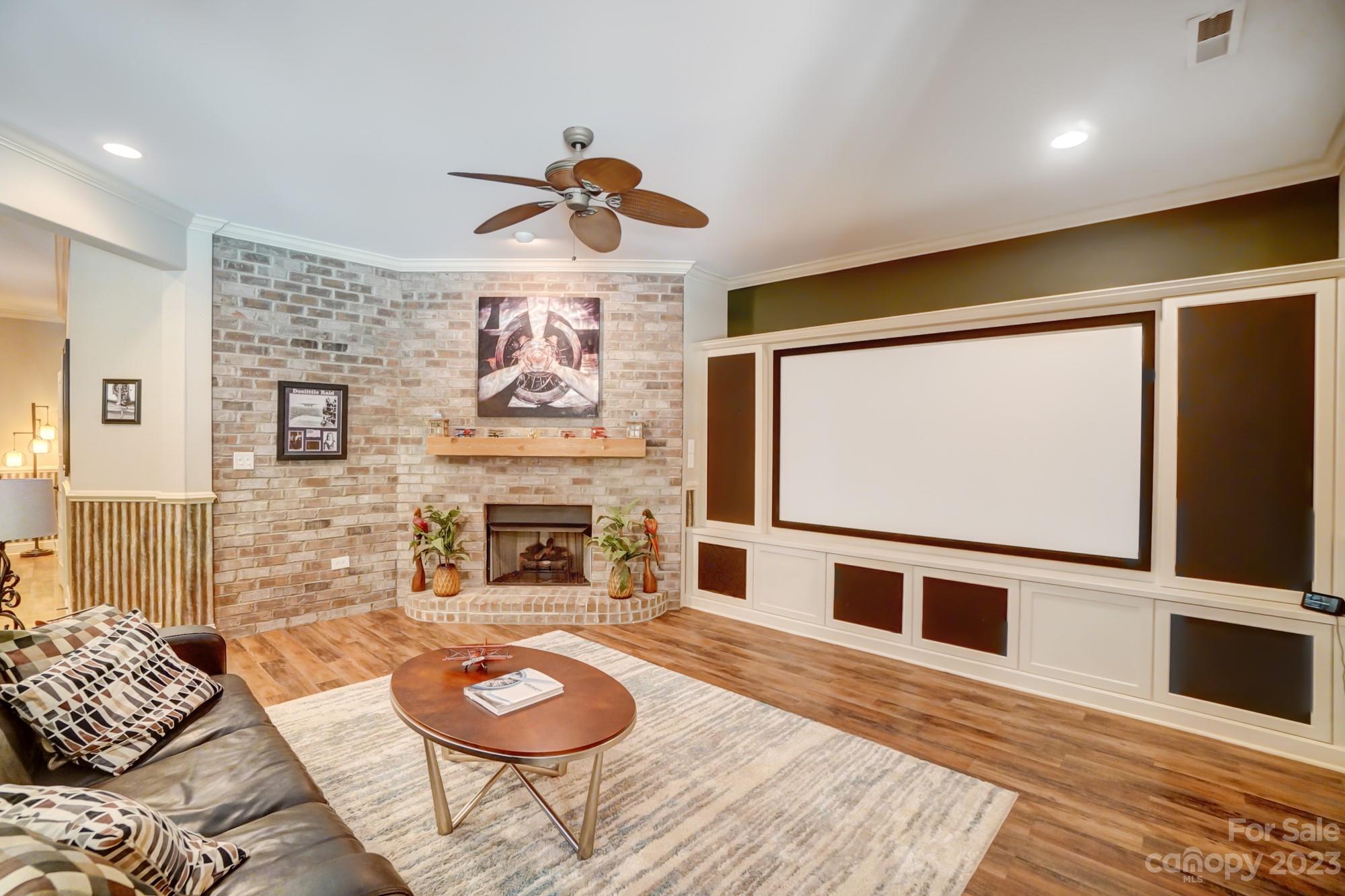 325 Swift Creek Cove