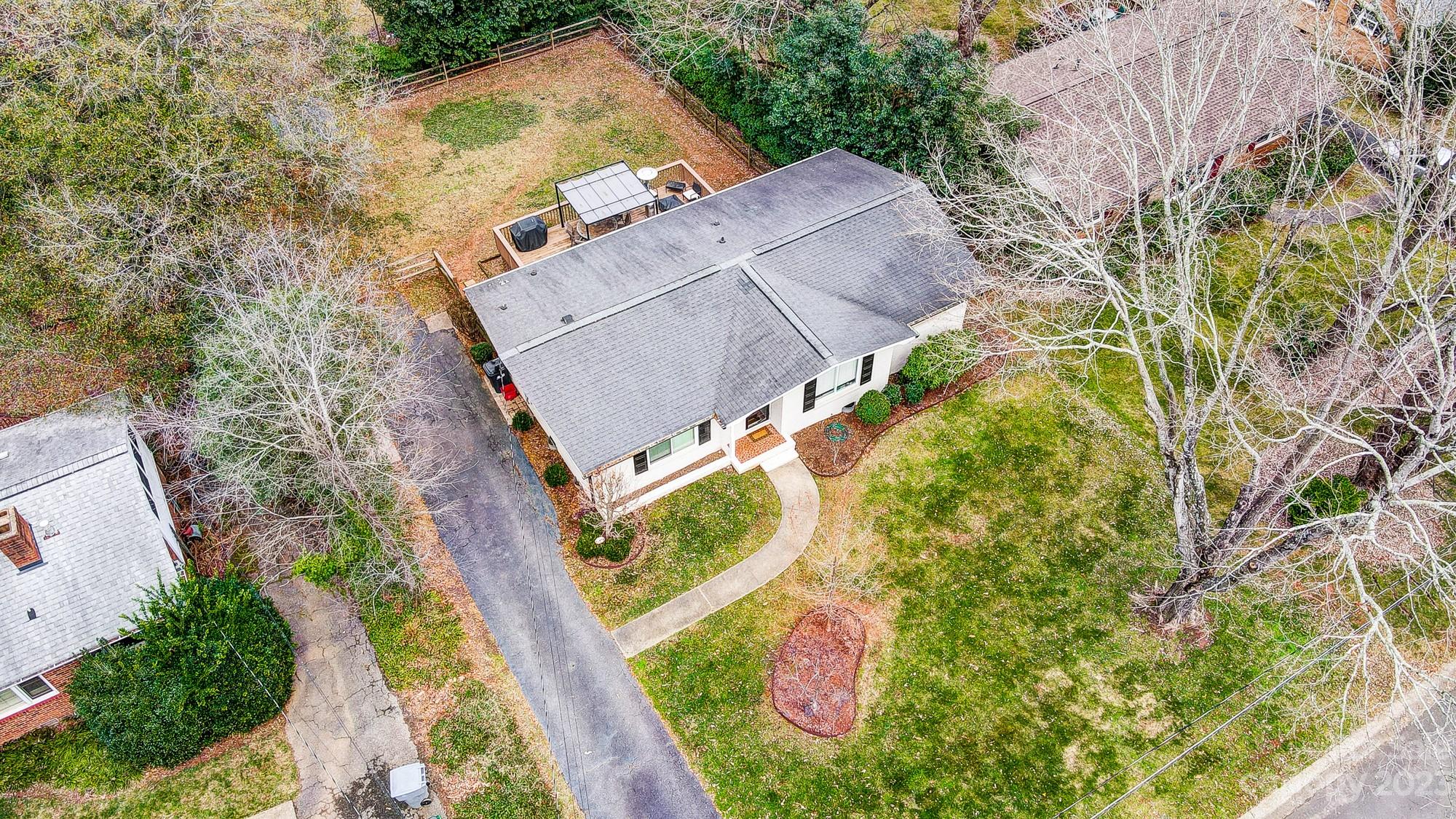 1715 Tamworth Drive