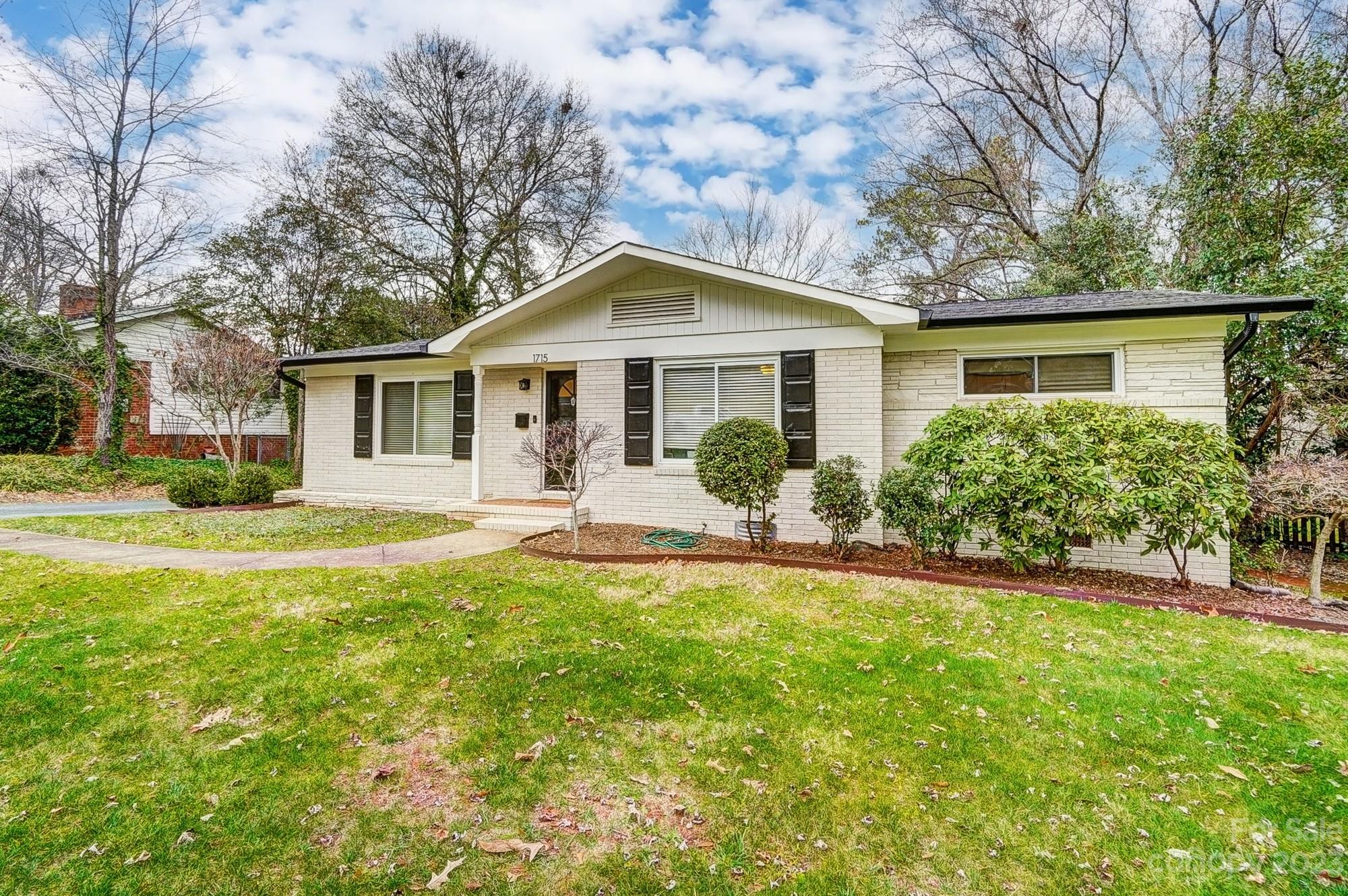 1715 Tamworth Drive
