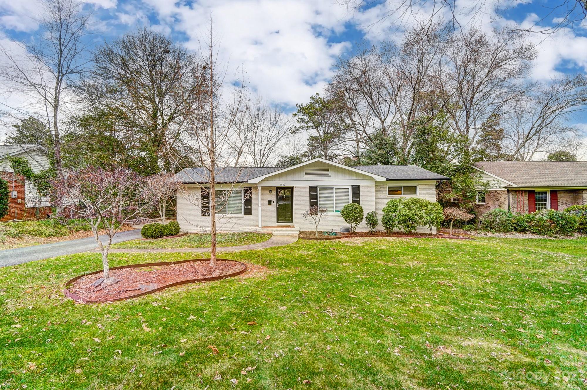 1715 Tamworth Drive