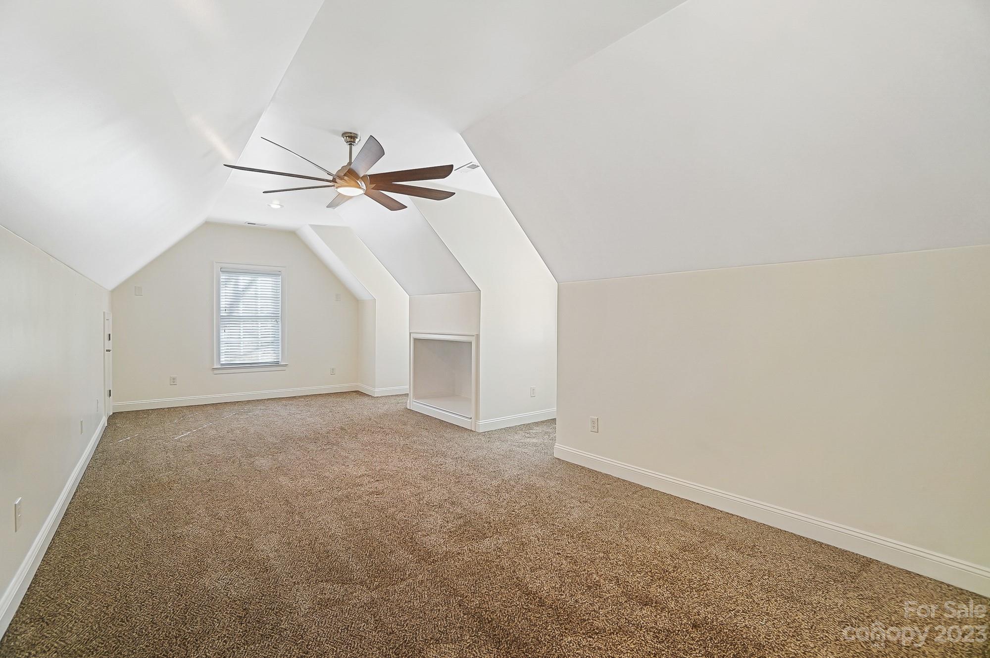 1914 Notchwood Court