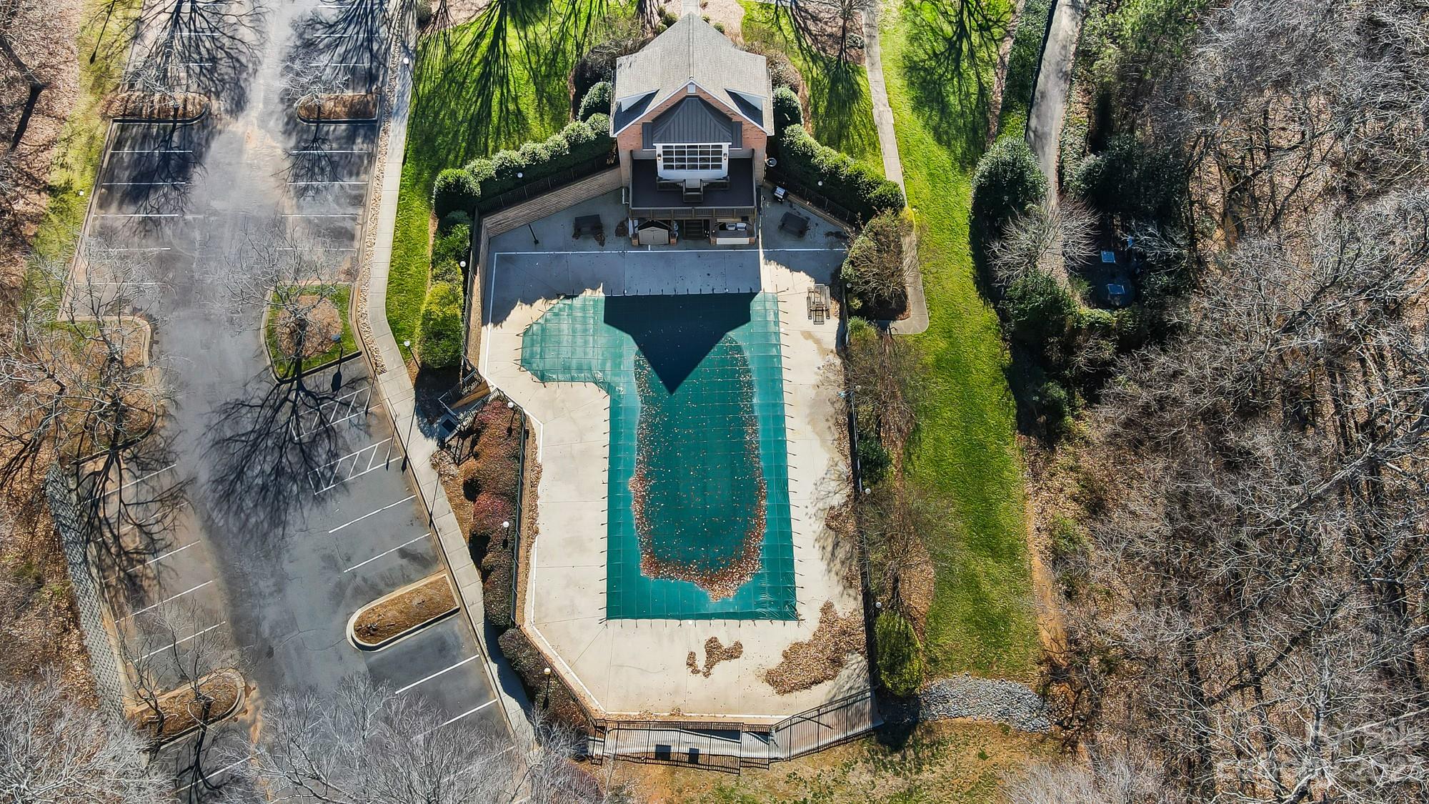 1914 Notchwood Court