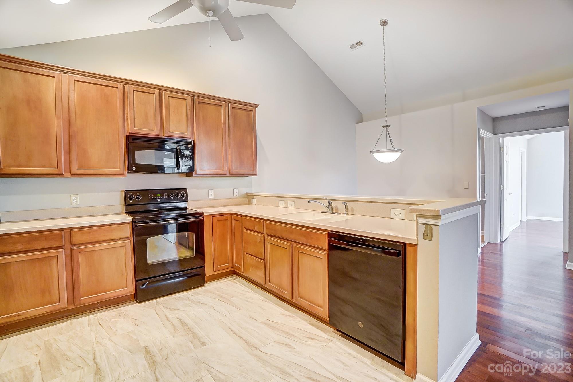 756 Ledgestone Court