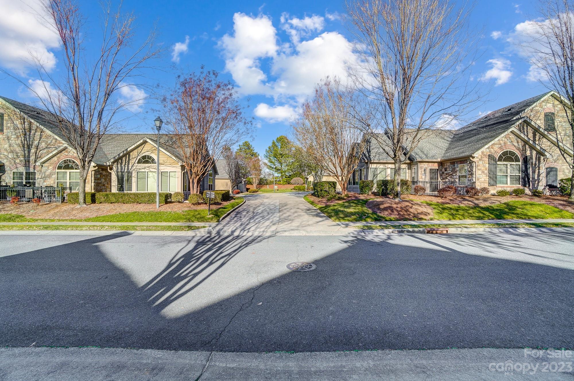 756 Ledgestone Court