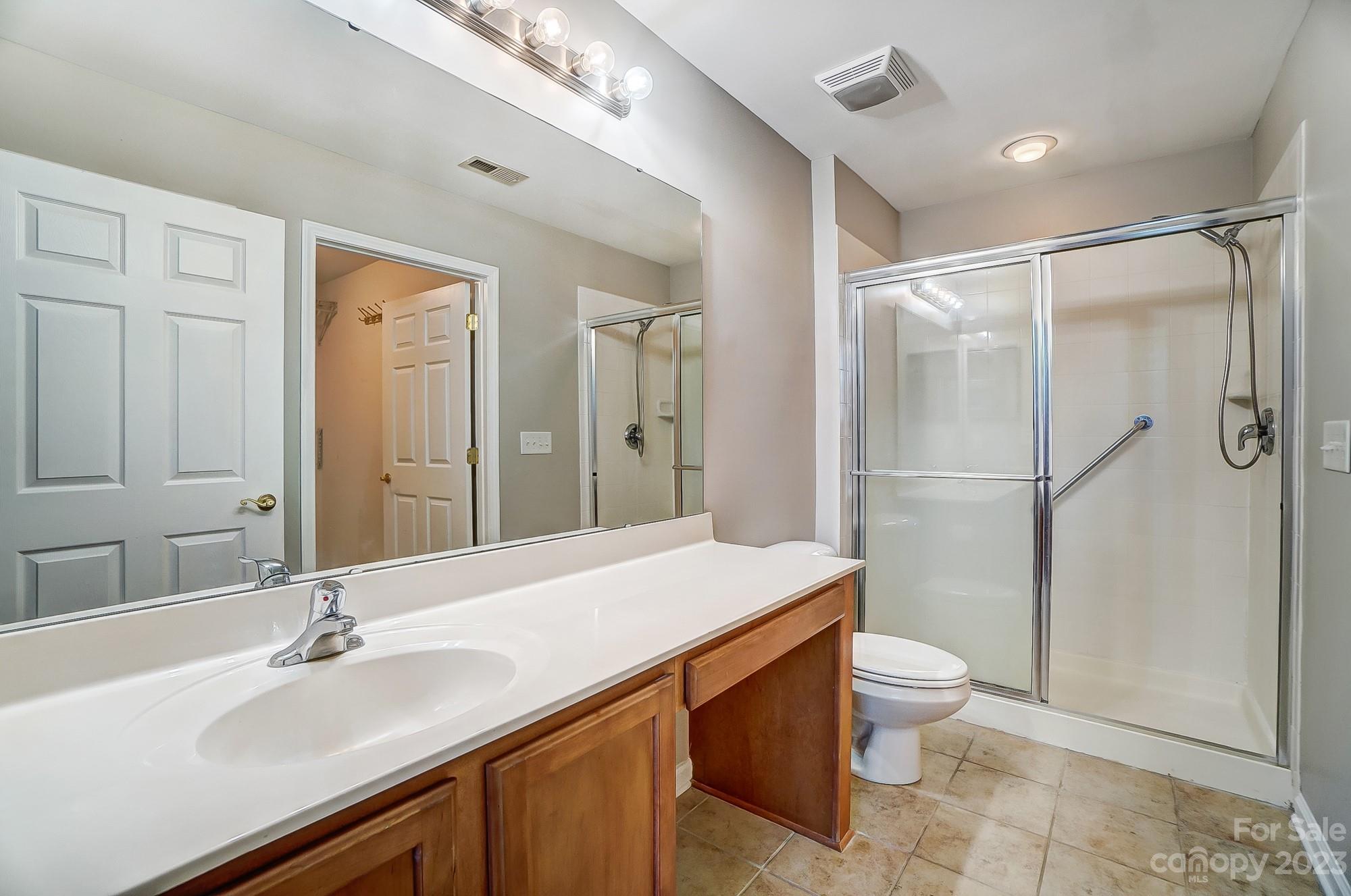 756 Ledgestone Court