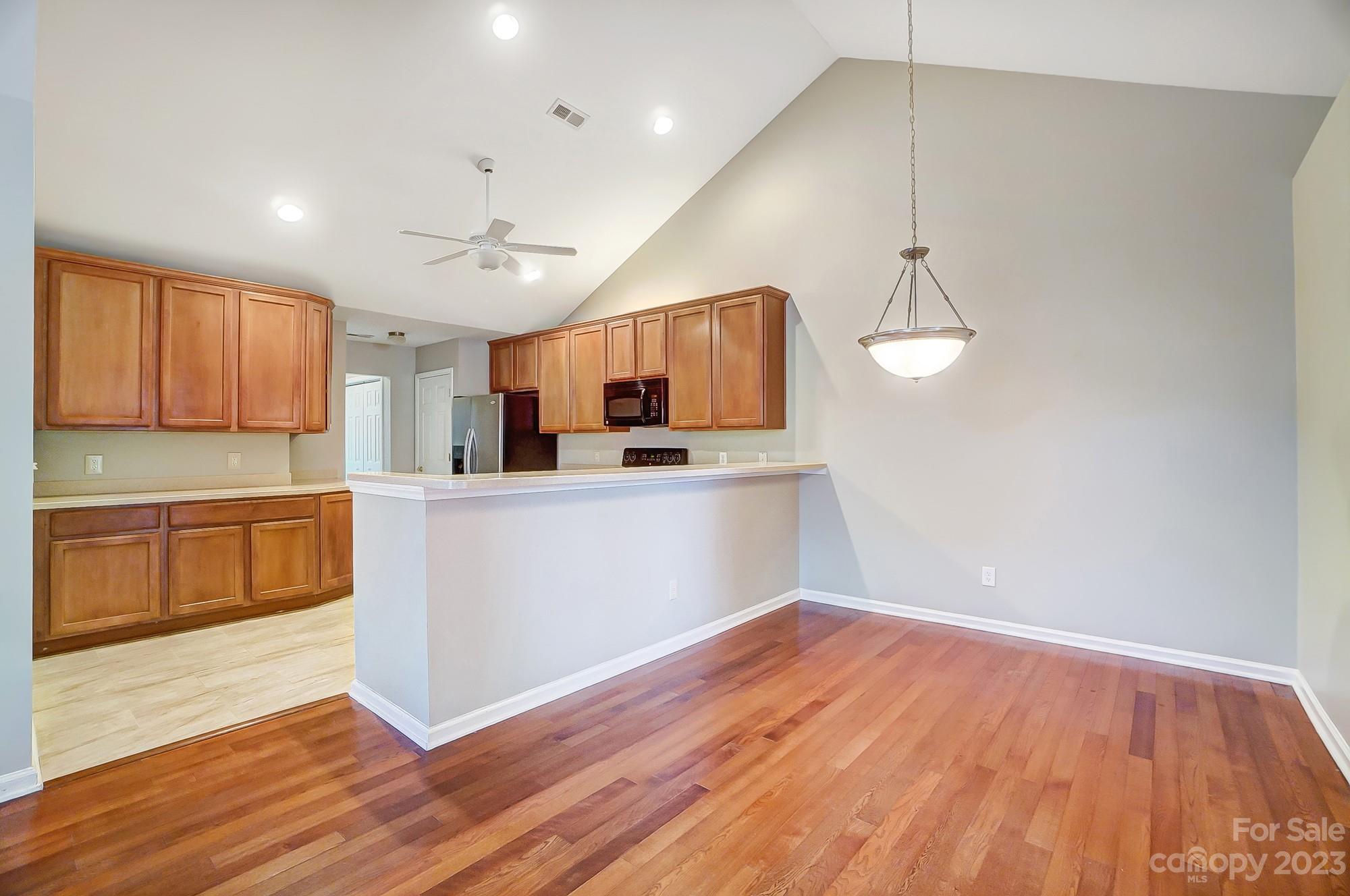 756 Ledgestone Court