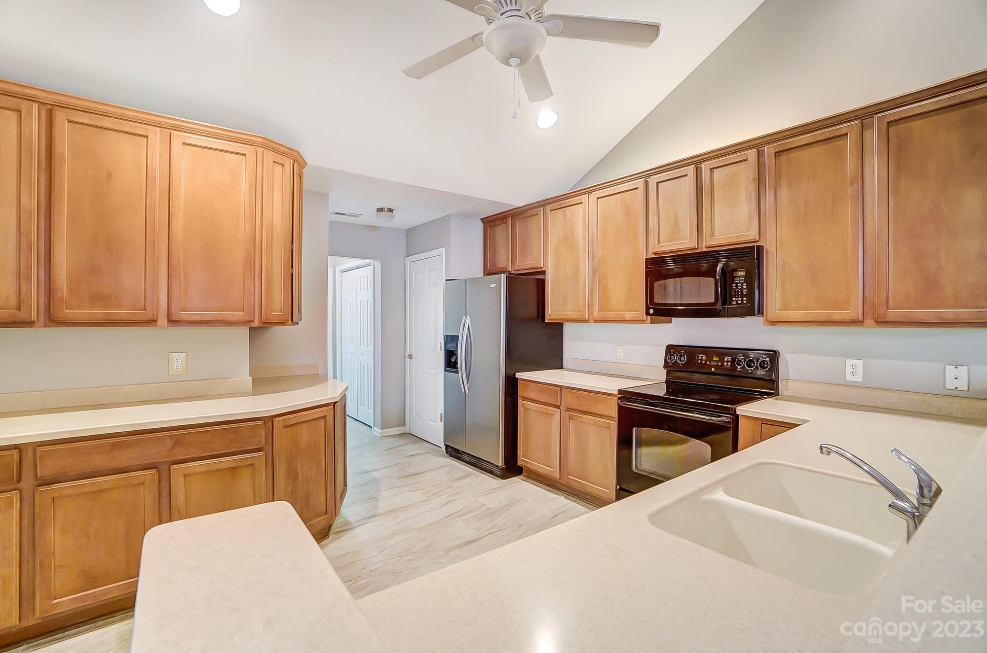 756 Ledgestone Court