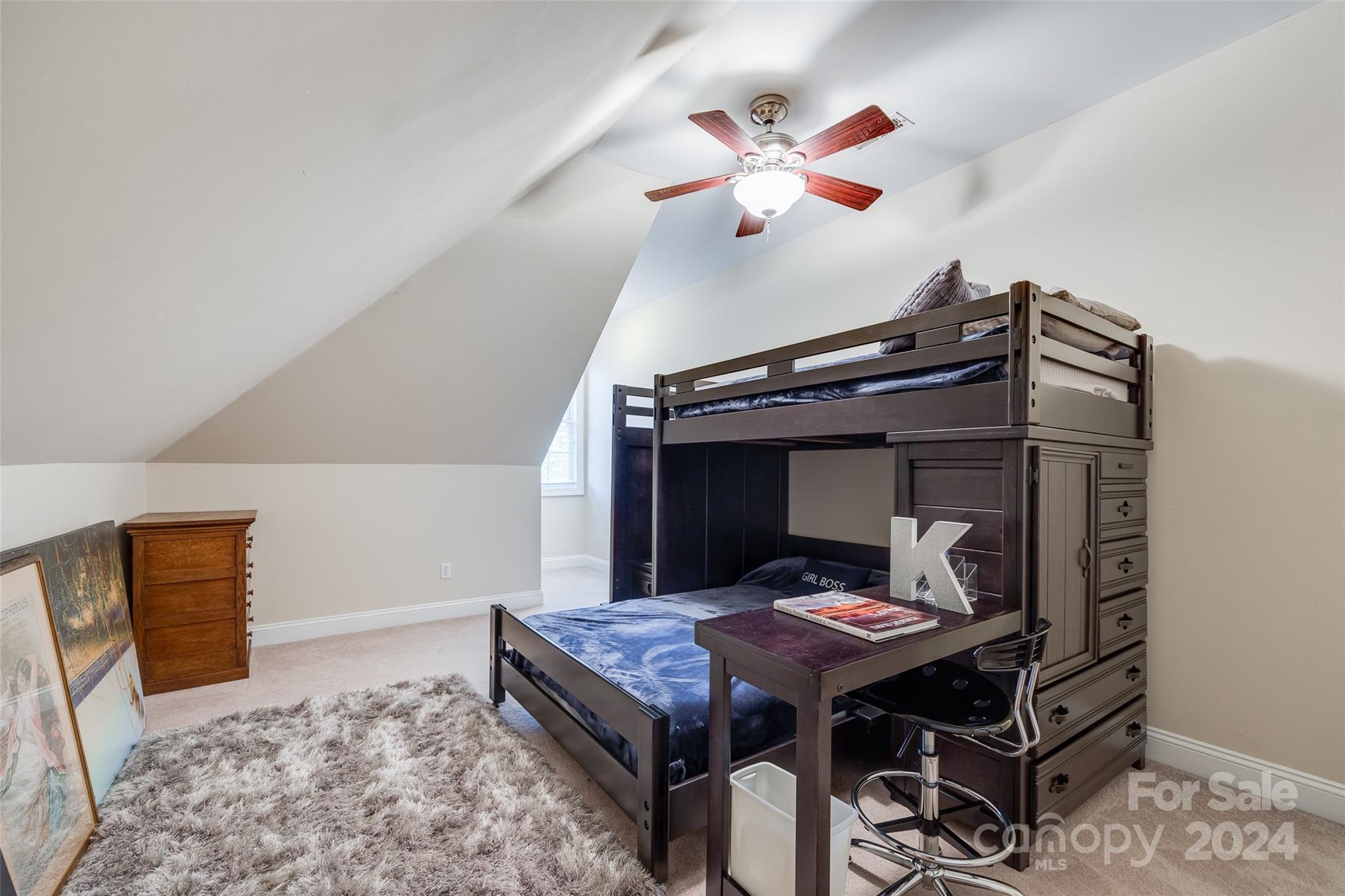 713 Park Trail Lane