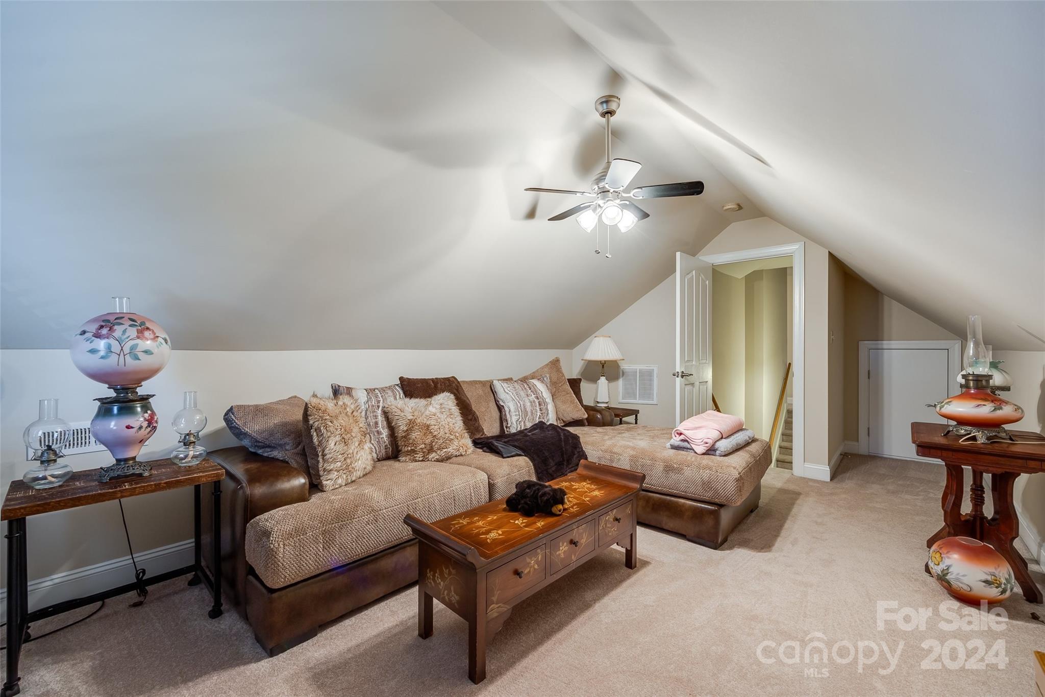 713 Park Trail Lane