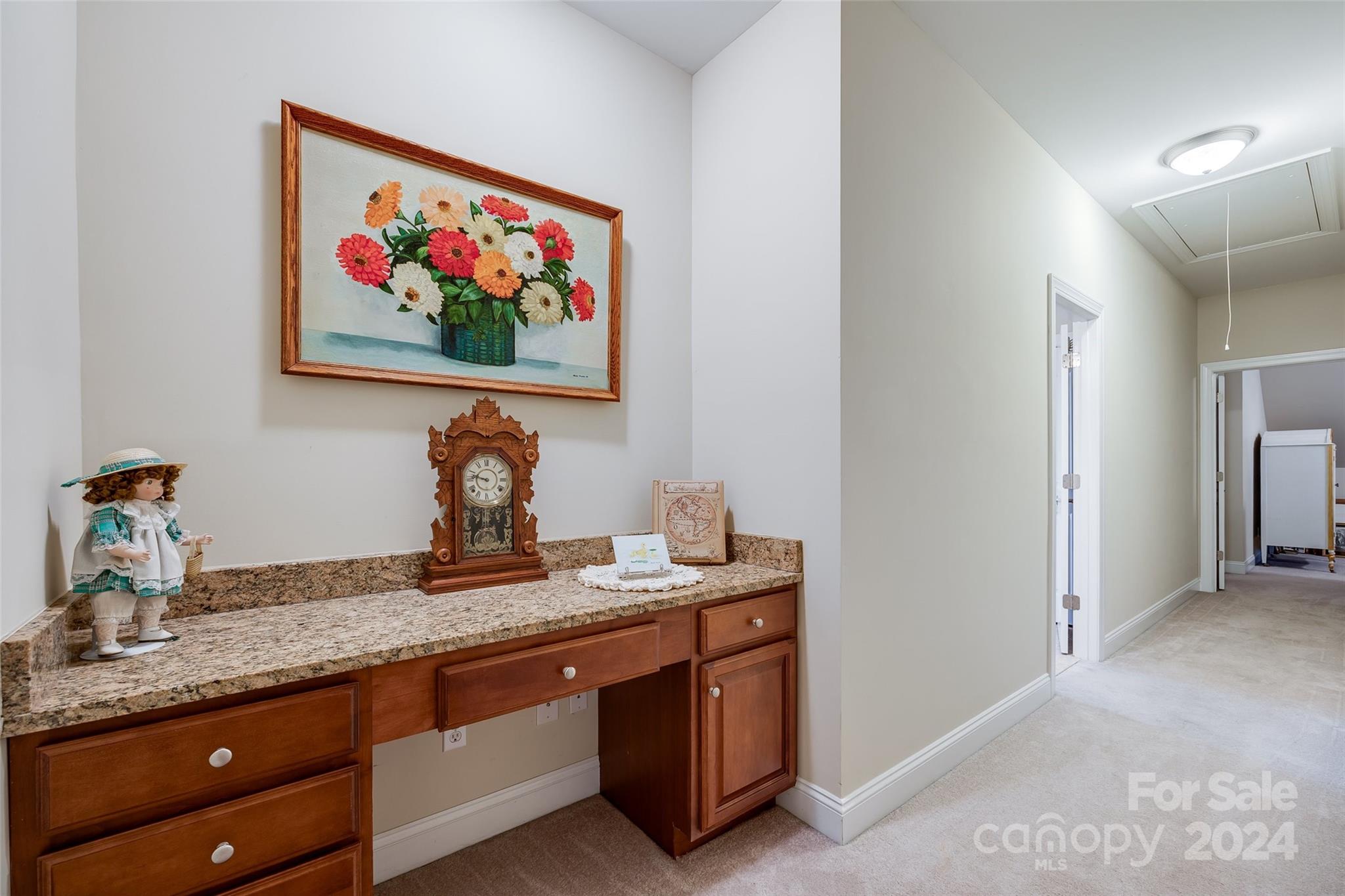 713 Park Trail Lane