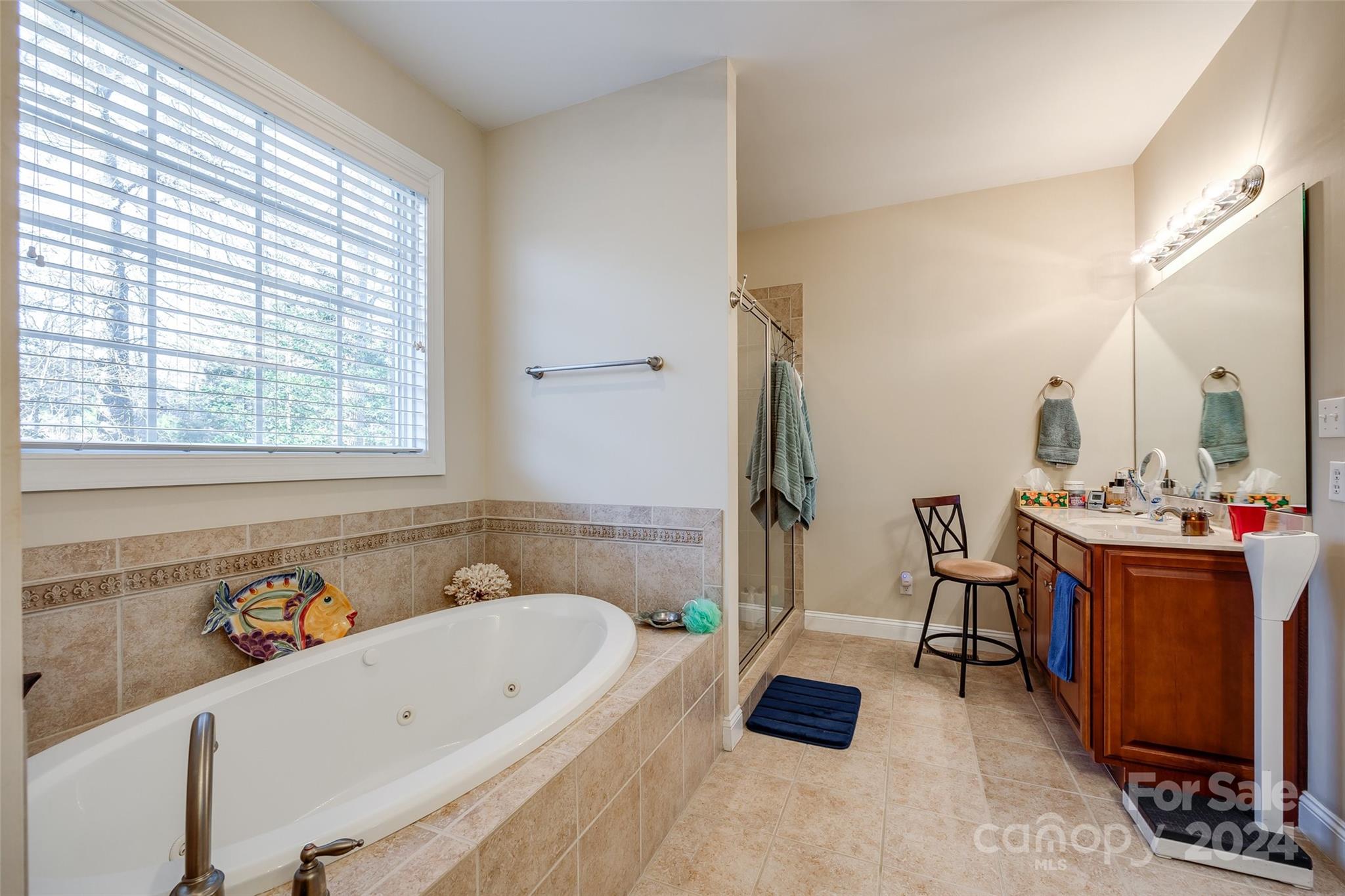 713 Park Trail Lane
