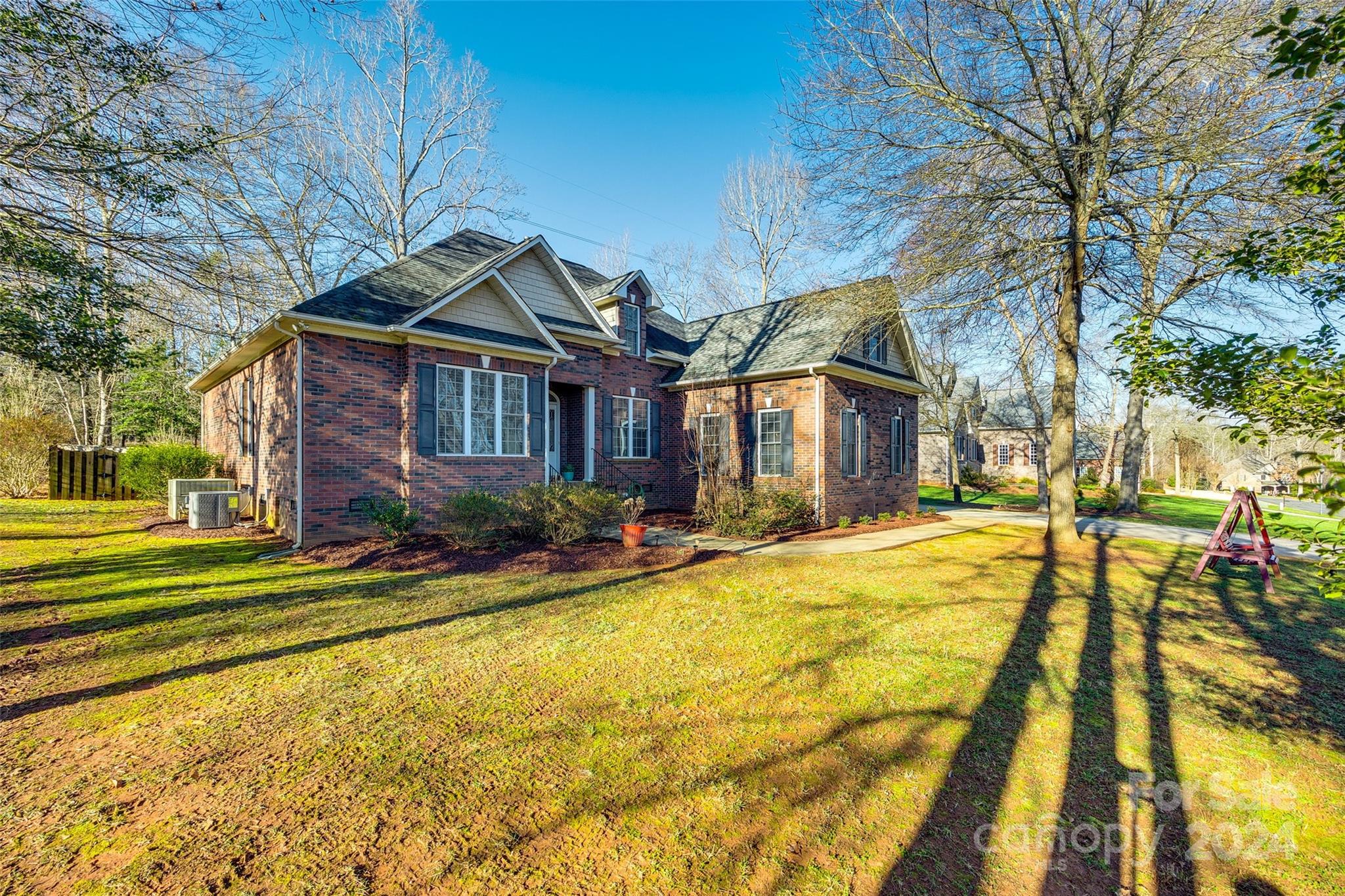 713 Park Trail Lane