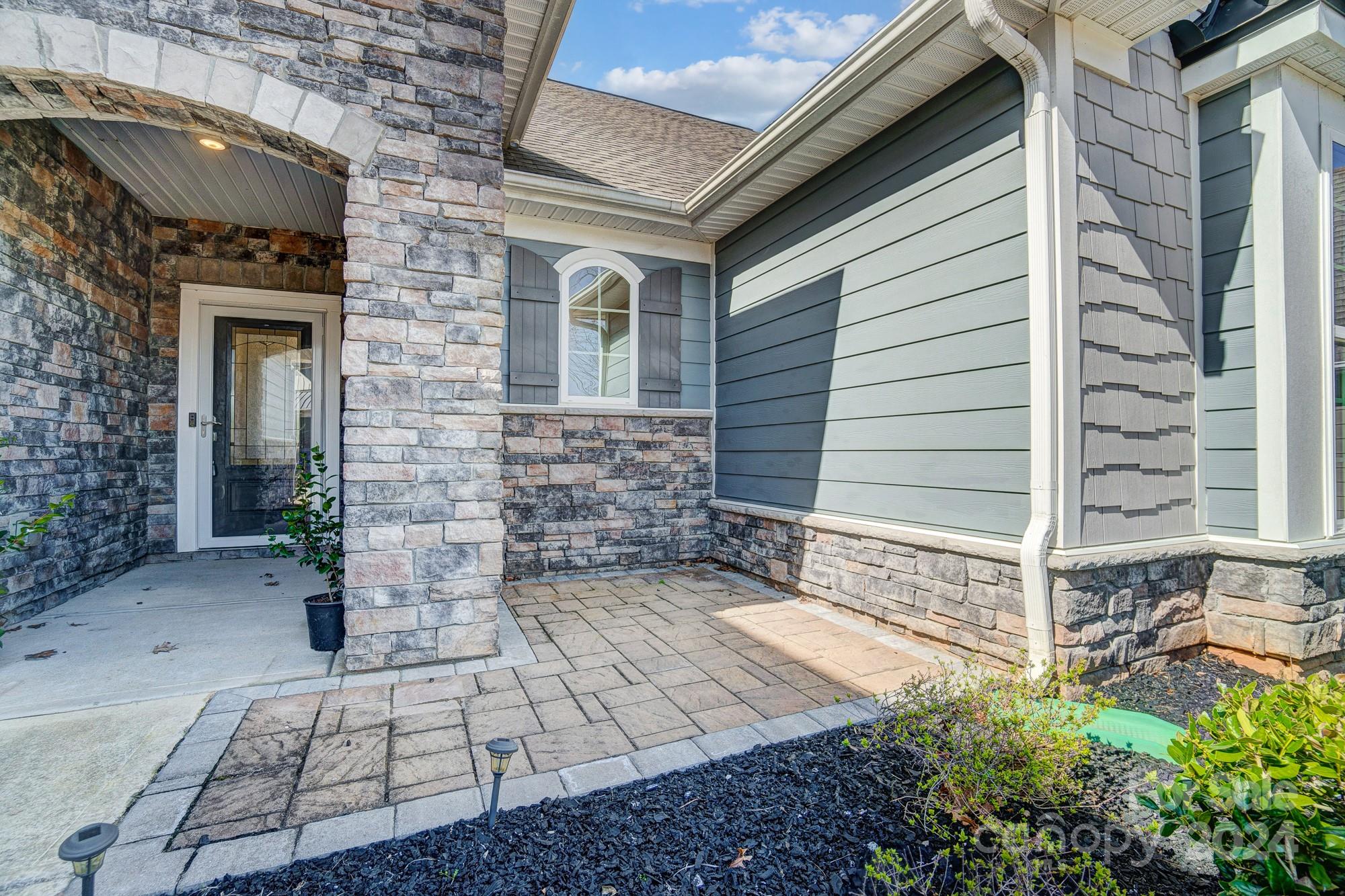 230 Kentmere Lane