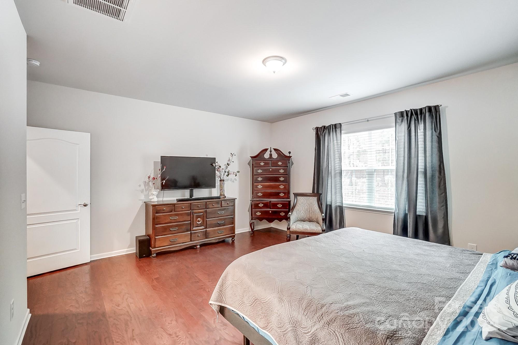 9033 Blue Dasher Drive