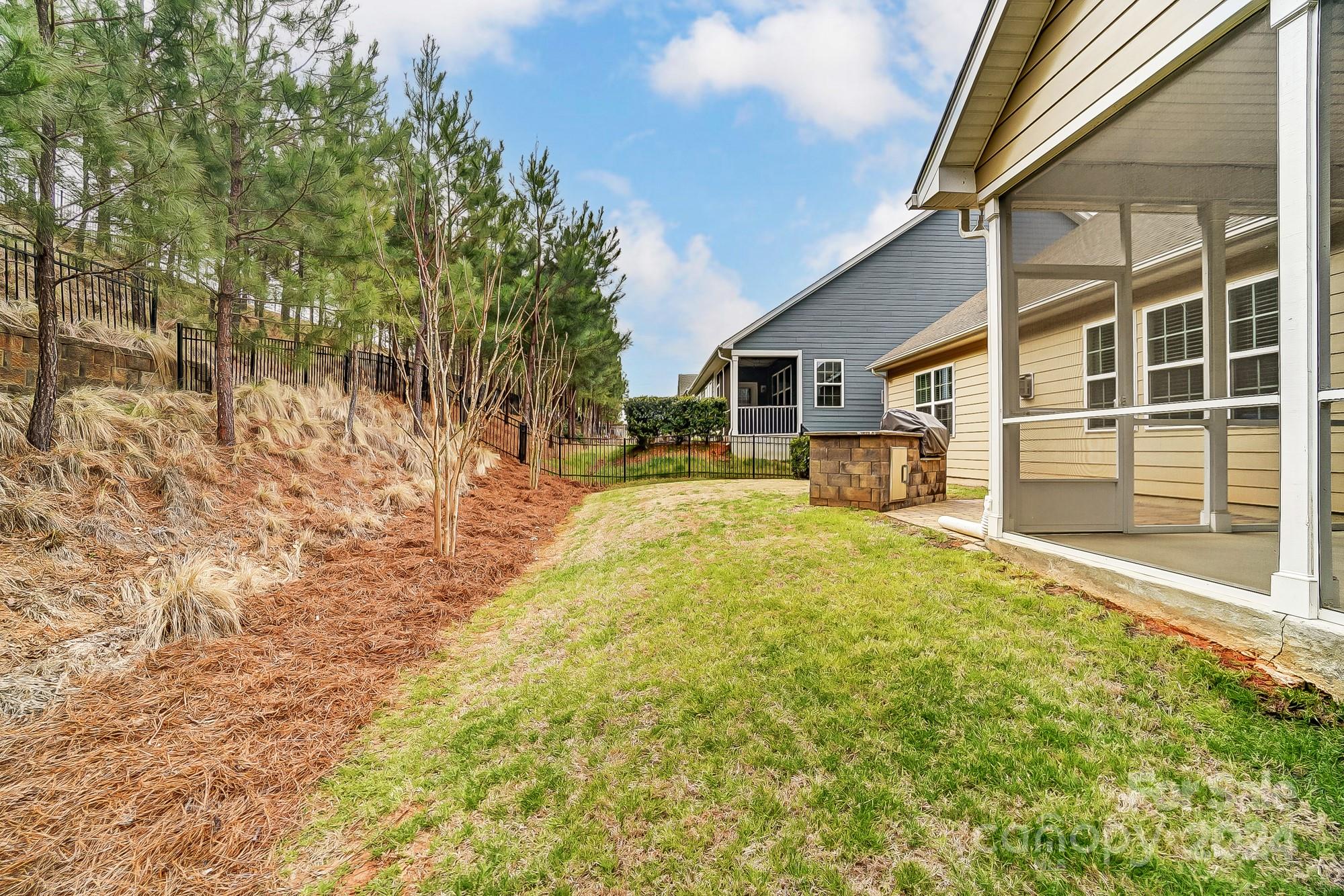 9033 Blue Dasher Drive