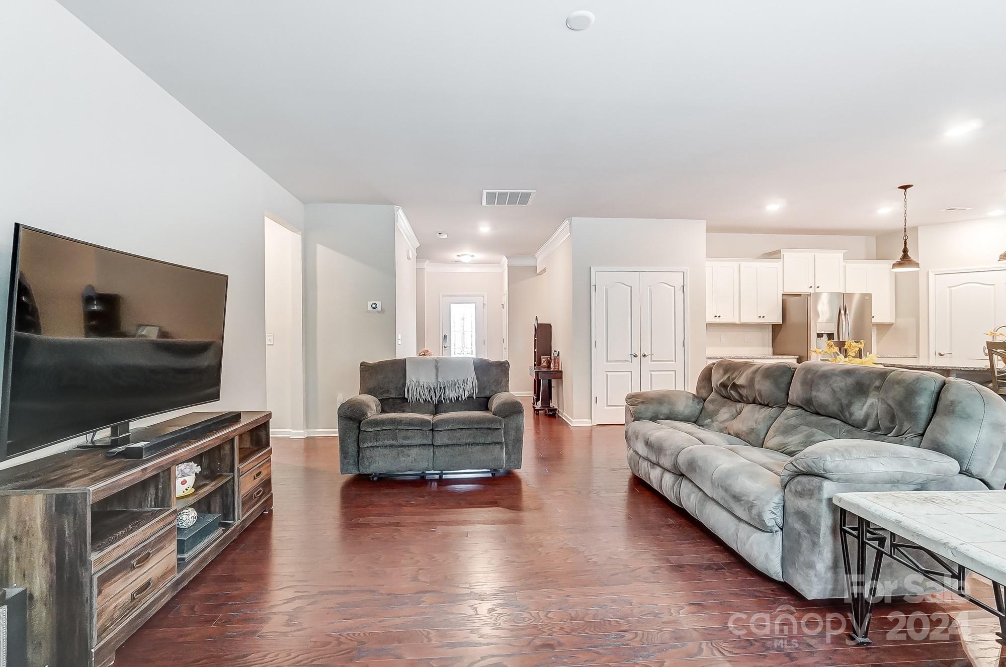 9033 Blue Dasher Drive