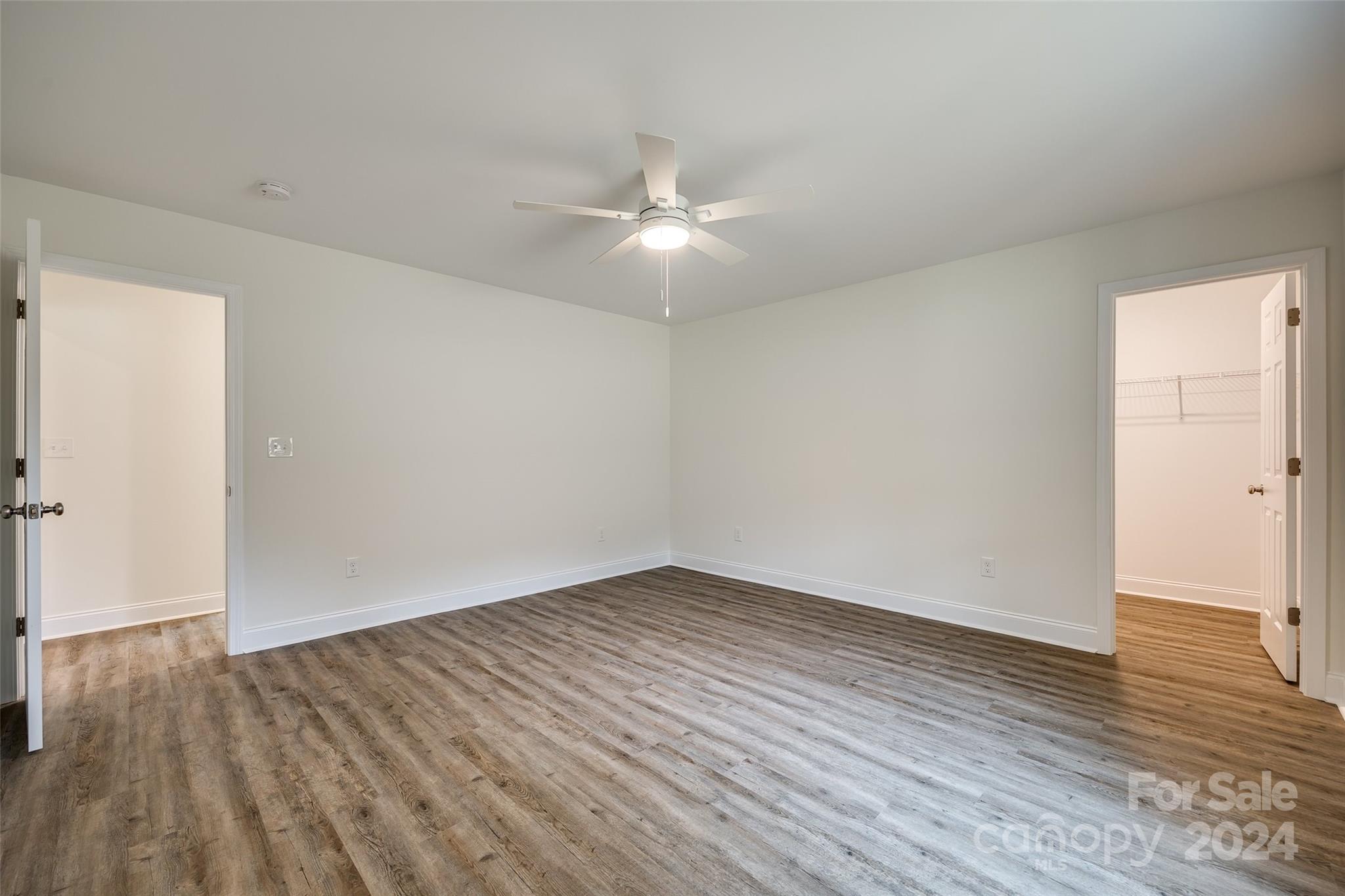 2215 Charlotte Highway