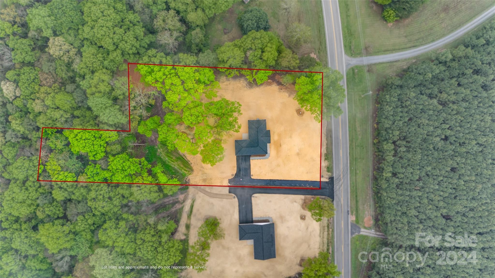 2215 Charlotte Highway