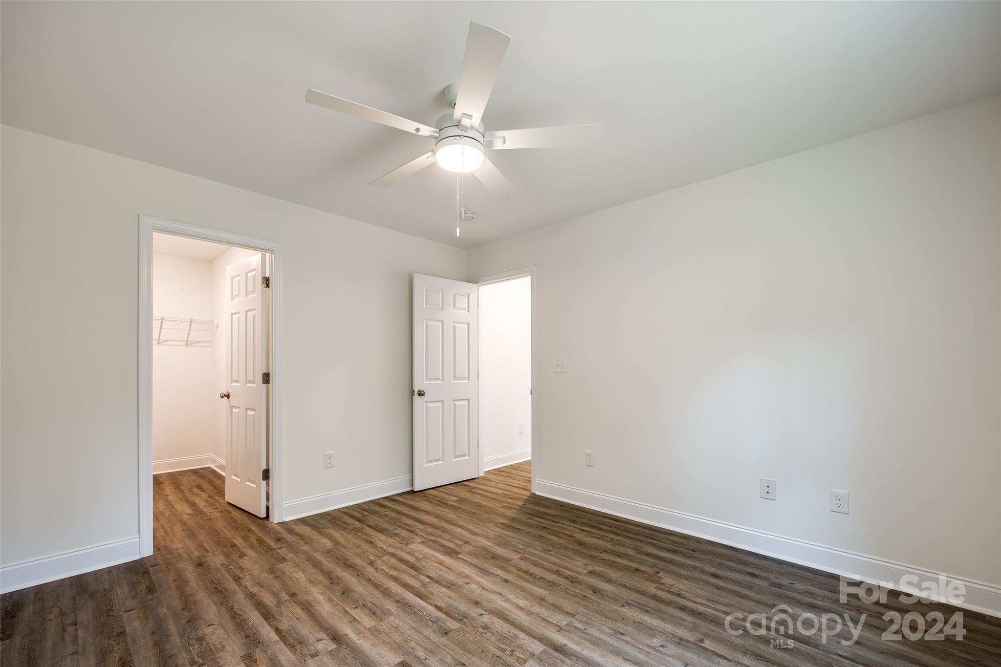 2215 Charlotte Highway