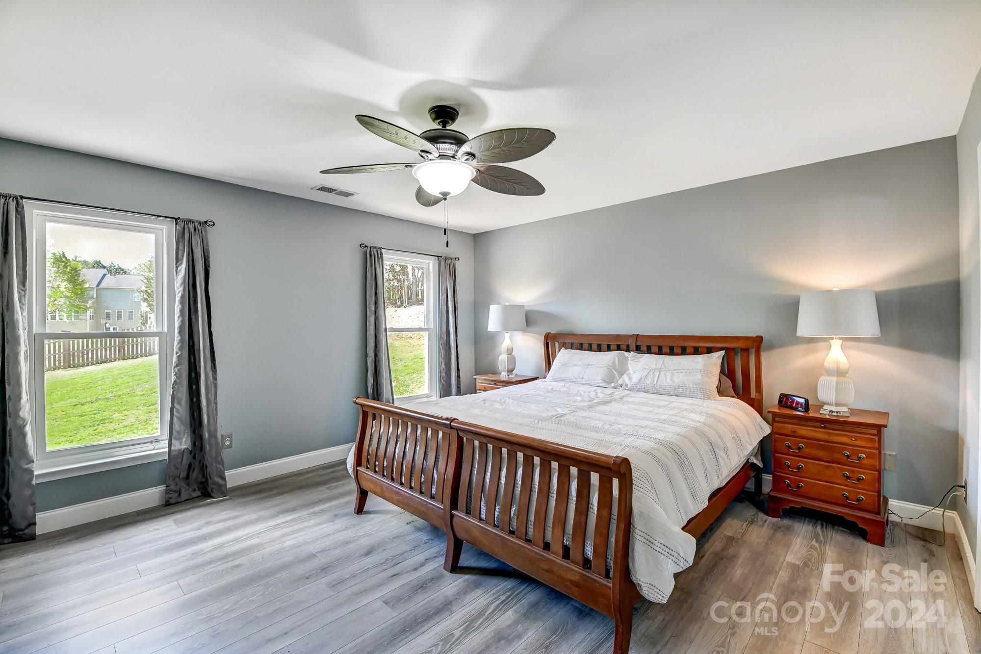 4184 Autumn Cove Drive