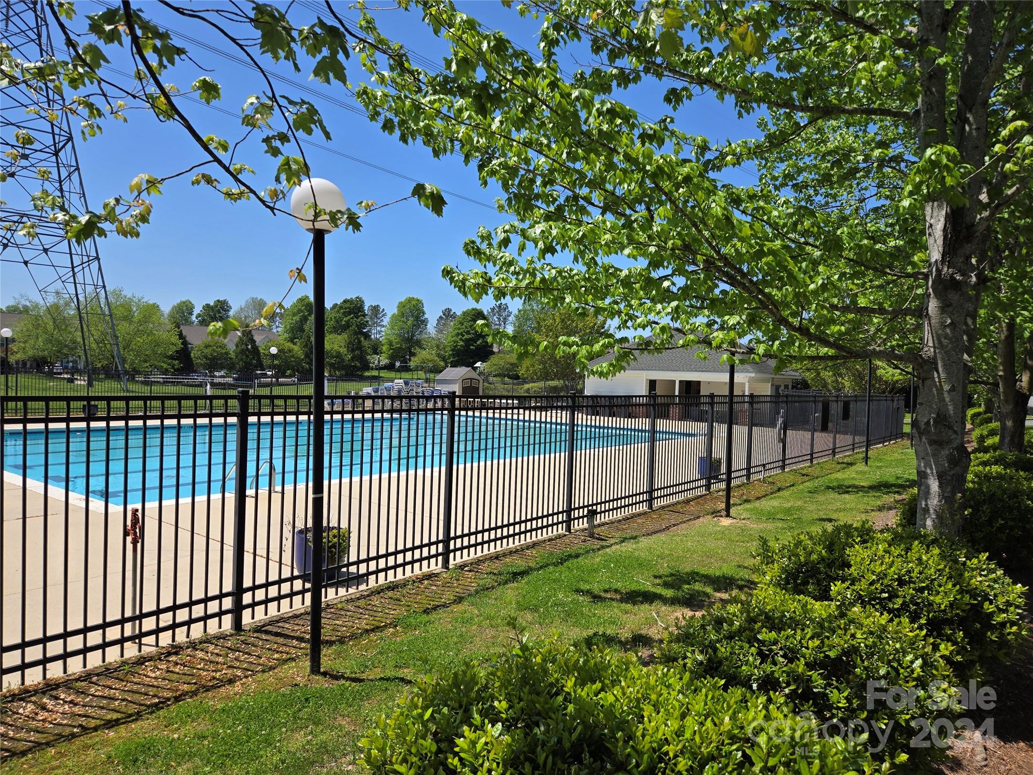 4184 Autumn Cove Drive