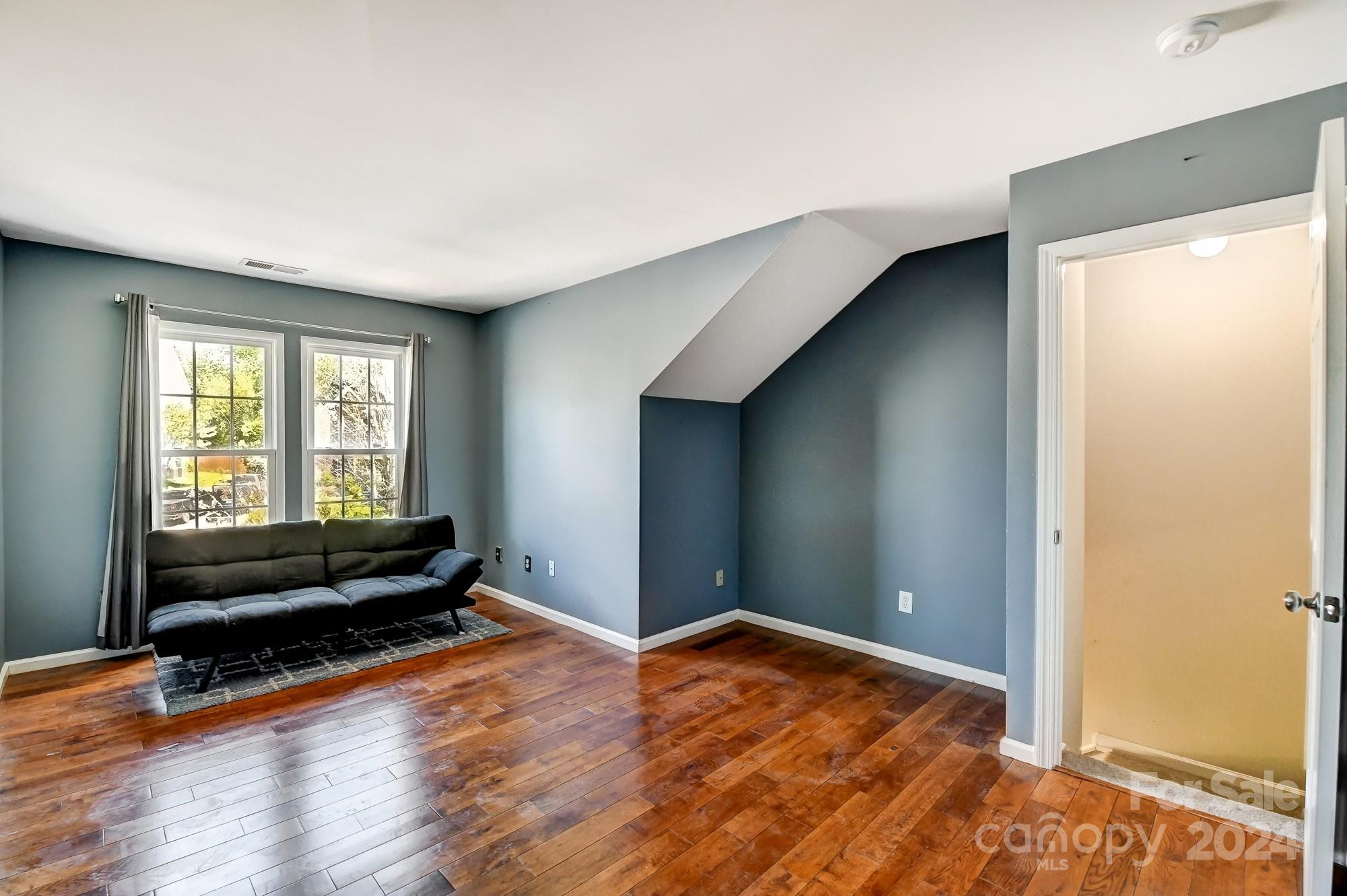 4184 Autumn Cove Drive