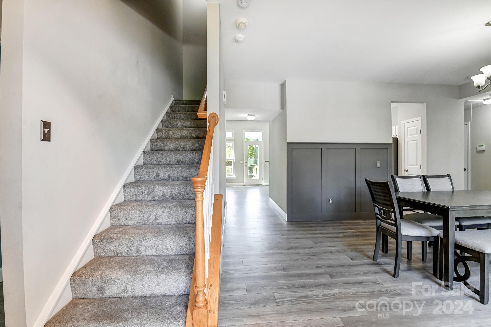4184 Autumn Cove Drive