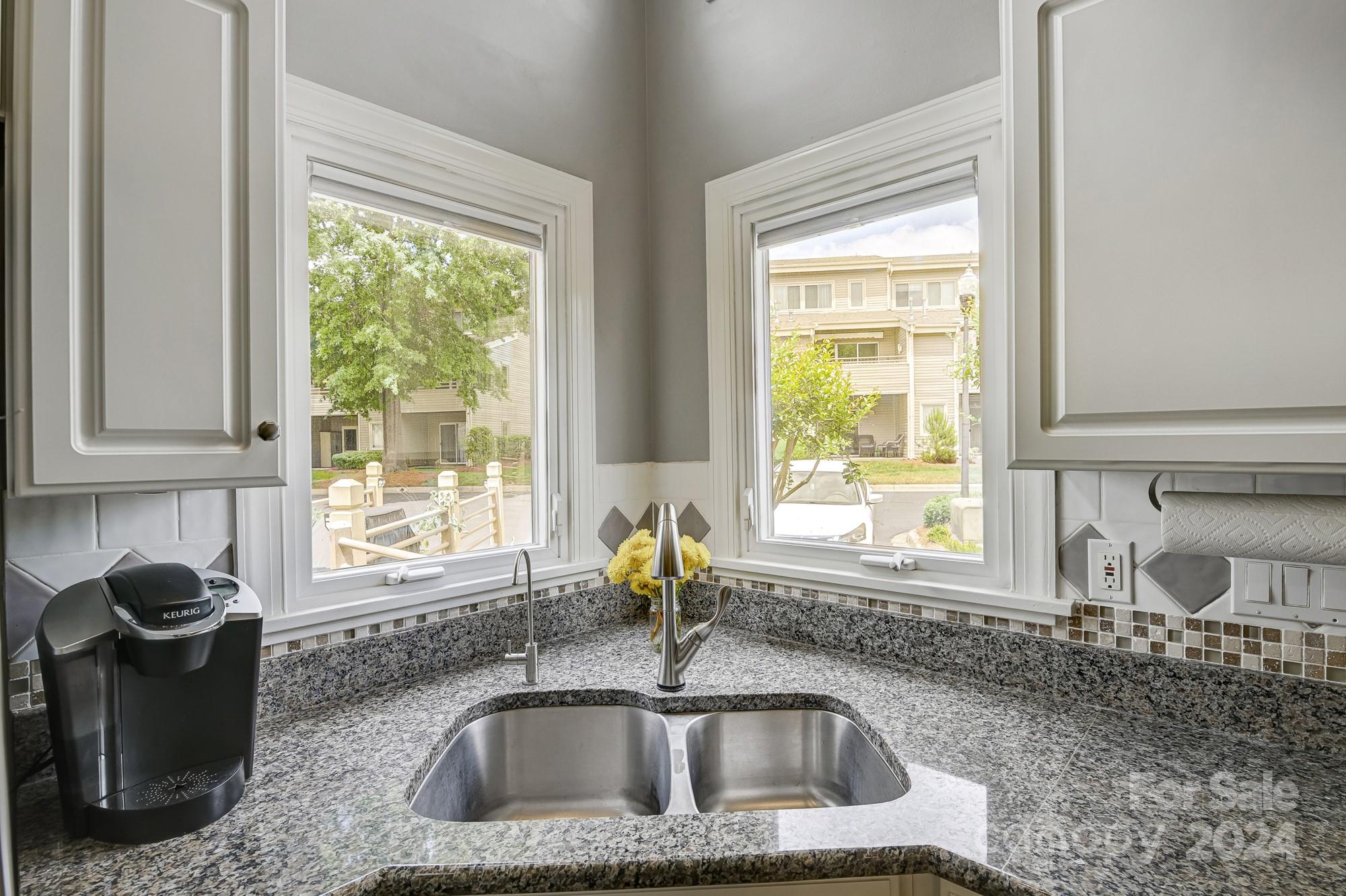 14025 Queens Harbor Road