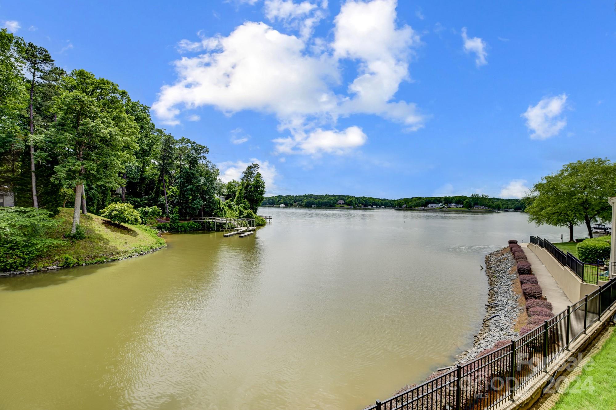 14025 Queens Harbor Road