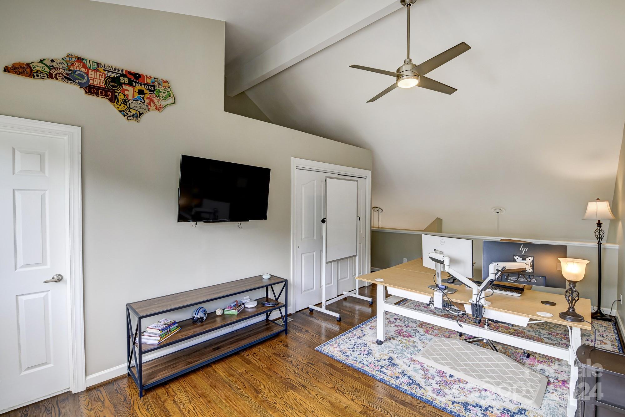 14025 Queens Harbor Road