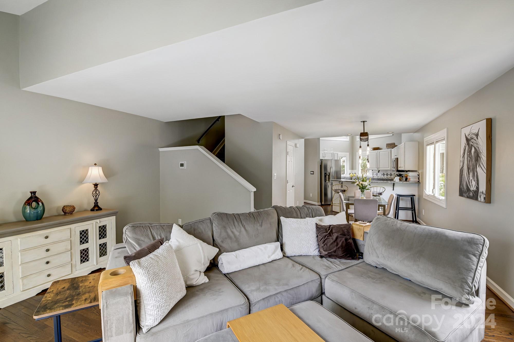 14025 Queens Harbor Road