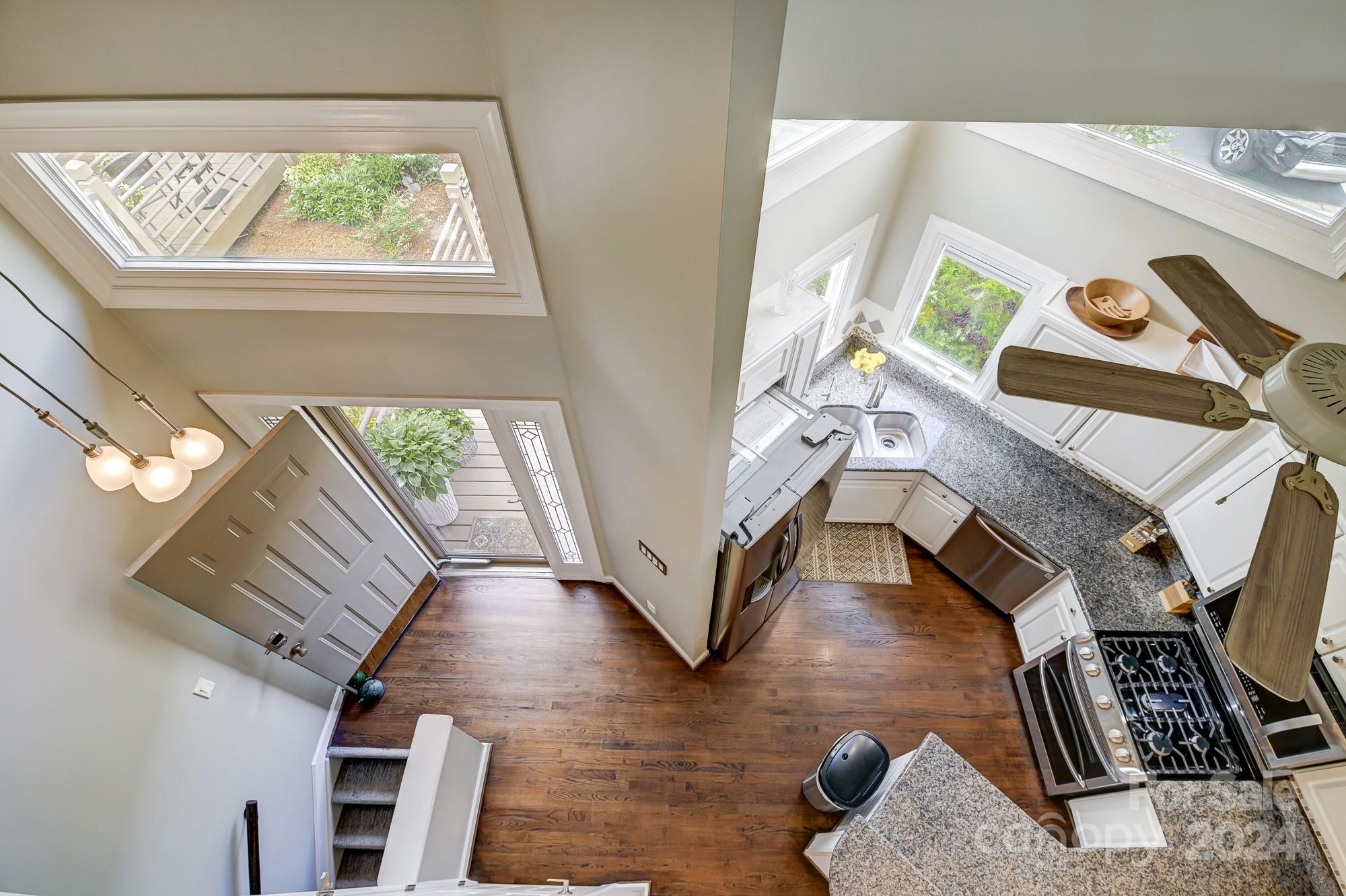 14025 Queens Harbor Road