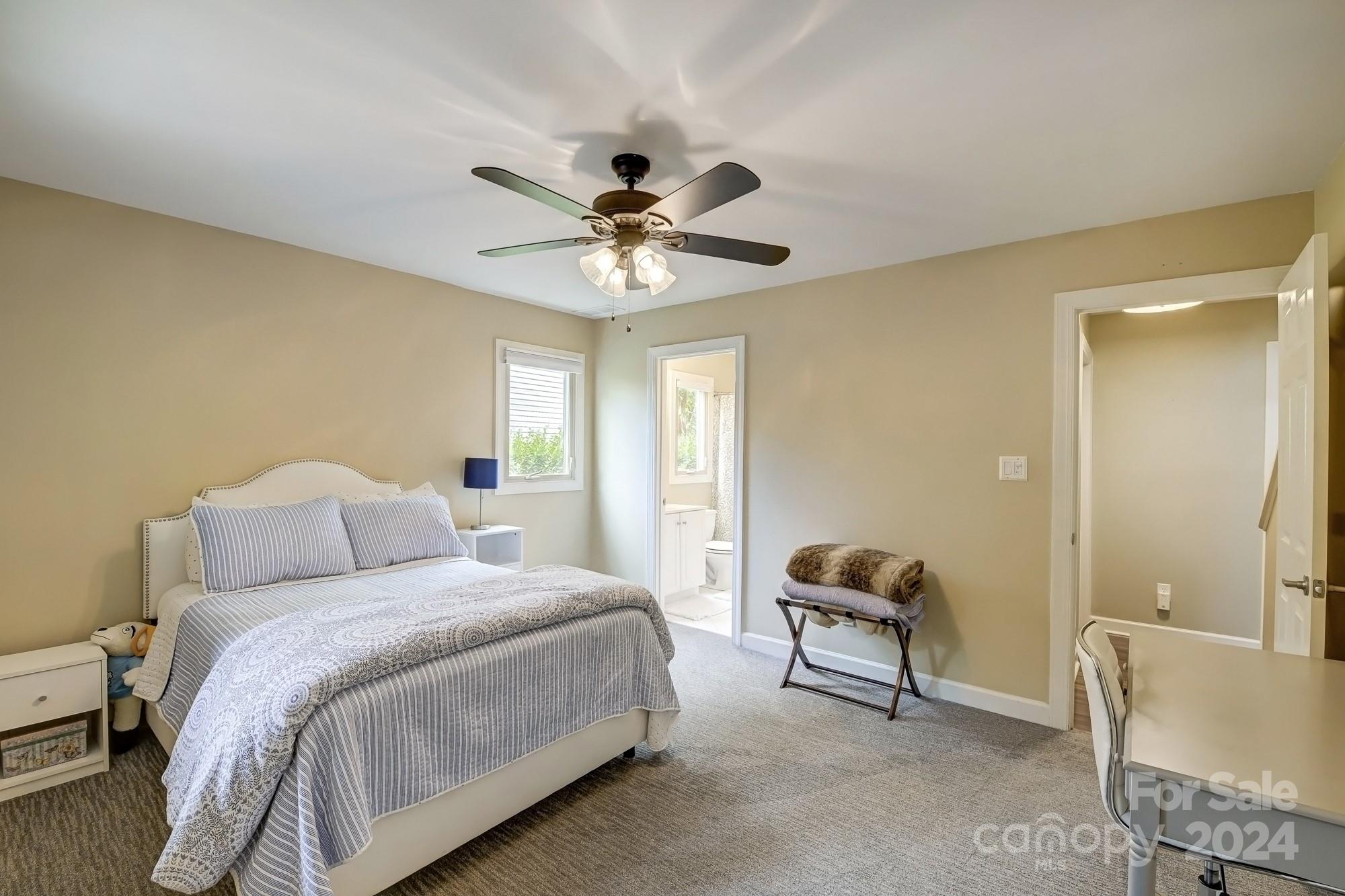 14025 Queens Harbor Road