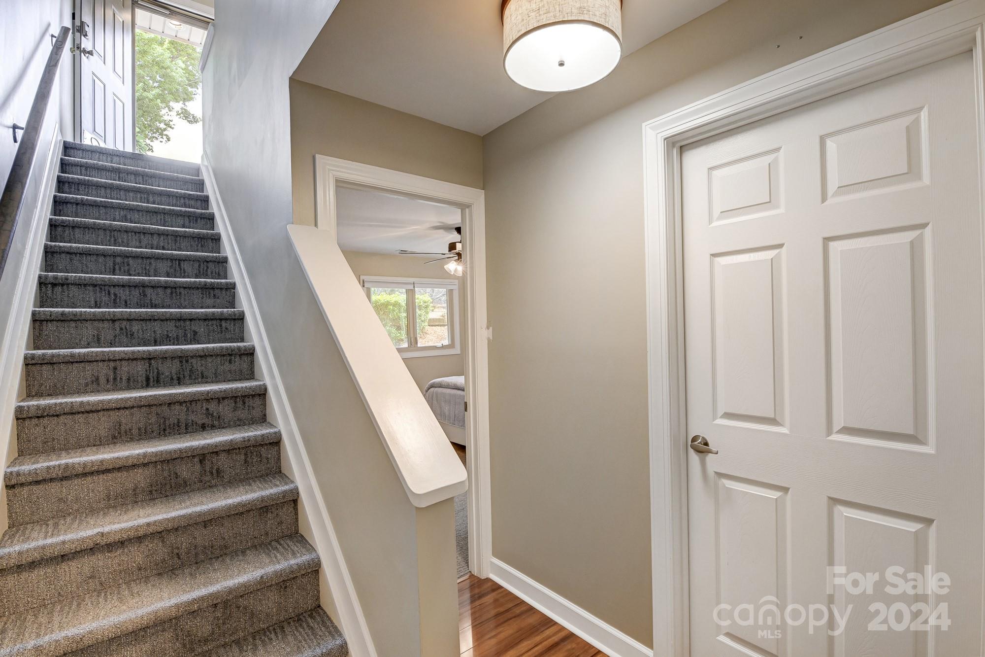 14025 Queens Harbor Road