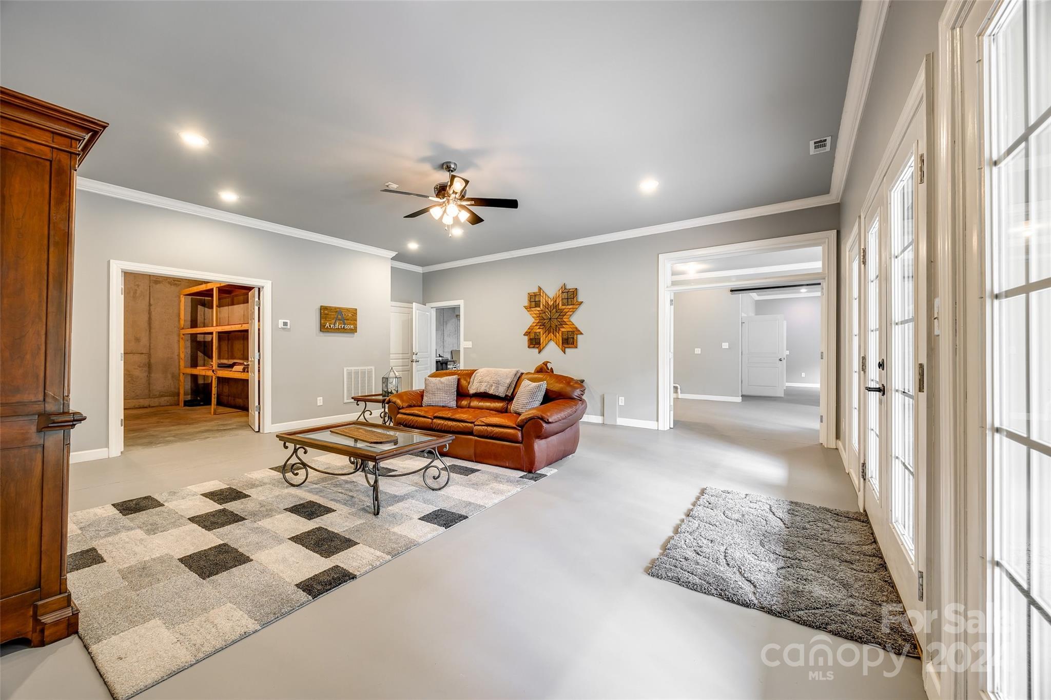 2218 Pinion Point