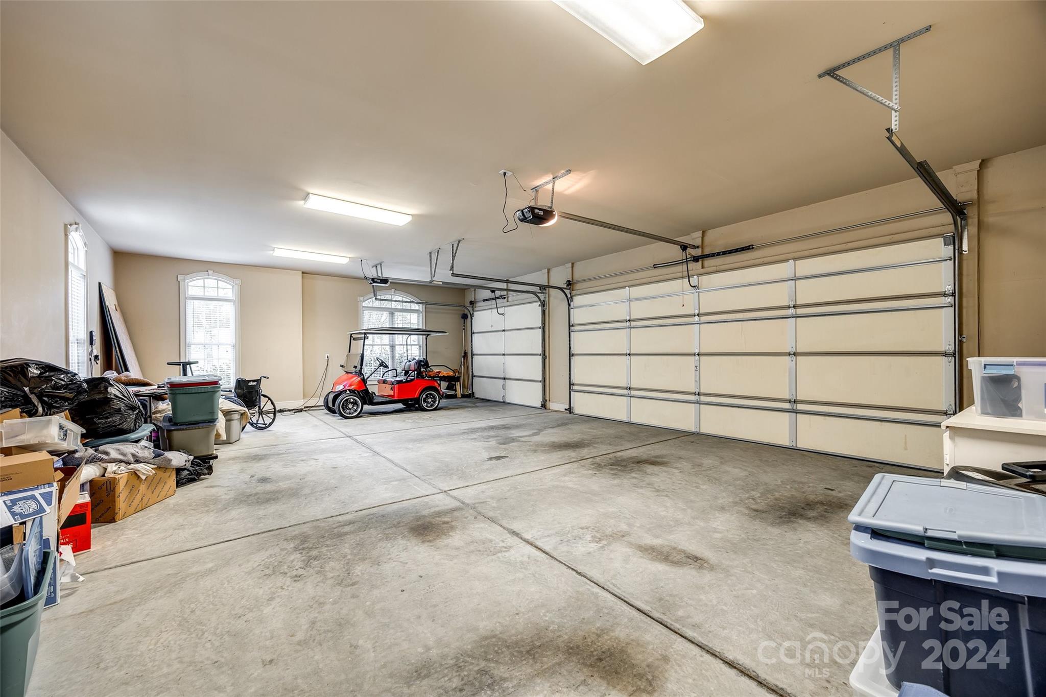 2218 Pinion Point