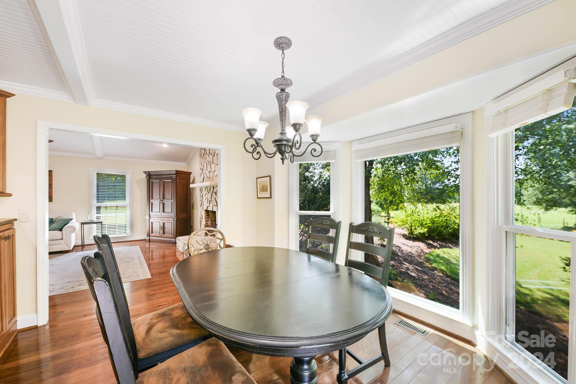 1135 Arabian Farm Road
