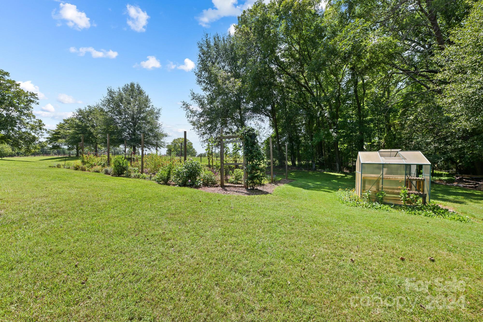 1135 Arabian Farm Road