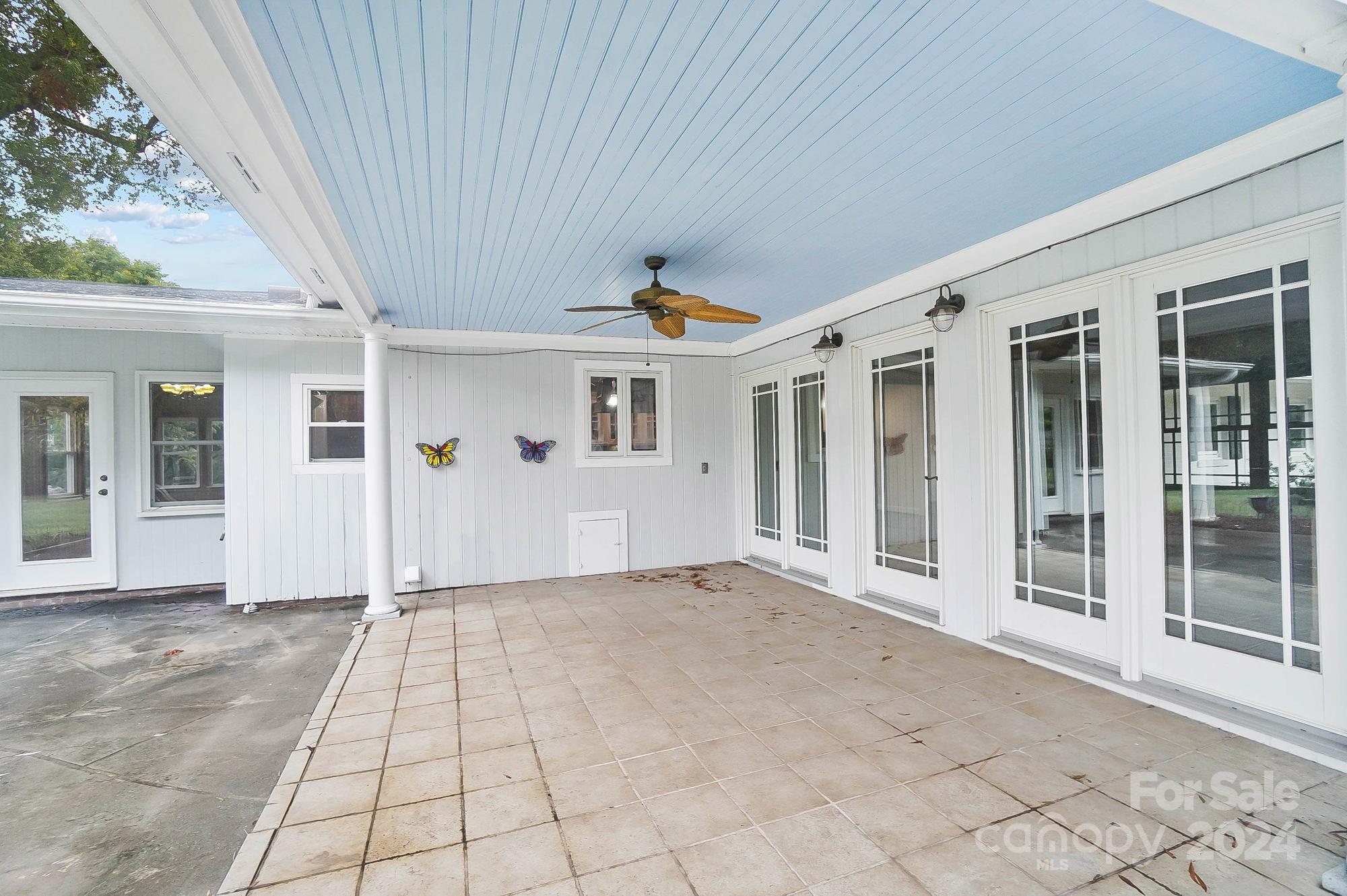 107 Ridge Avenue
