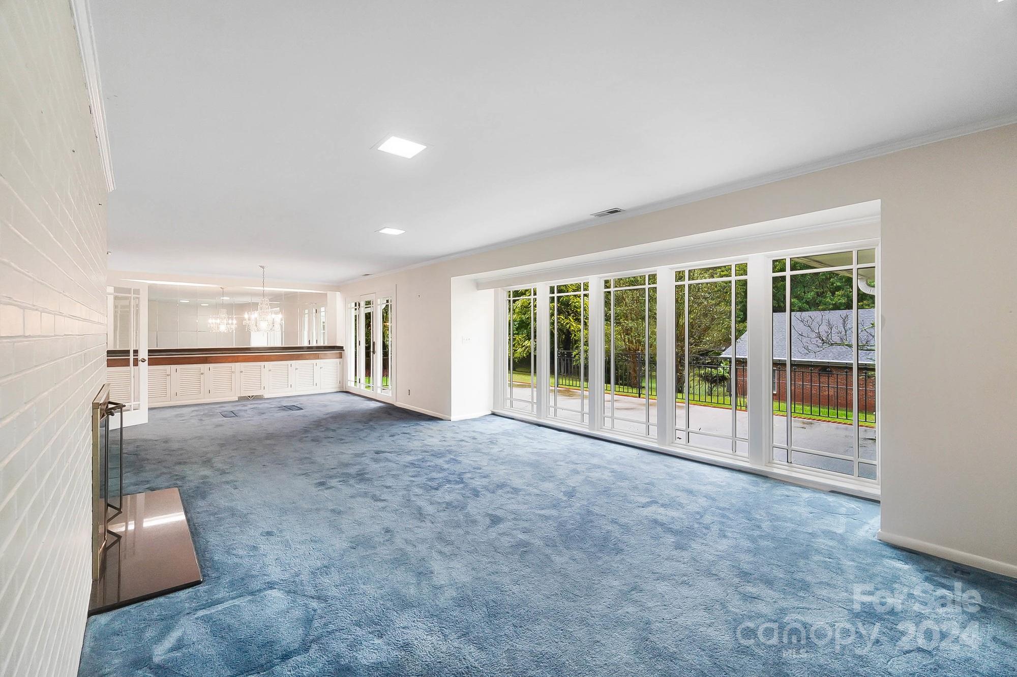 107 Ridge Avenue